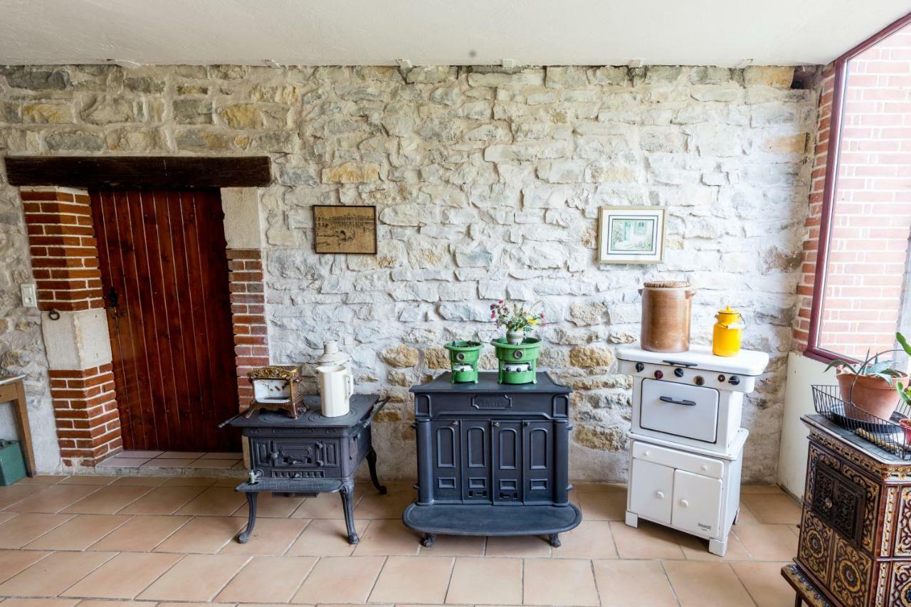 Chambres D'Hotes Domaine Du Bourg Gannay-sur-Loire Екстериор снимка