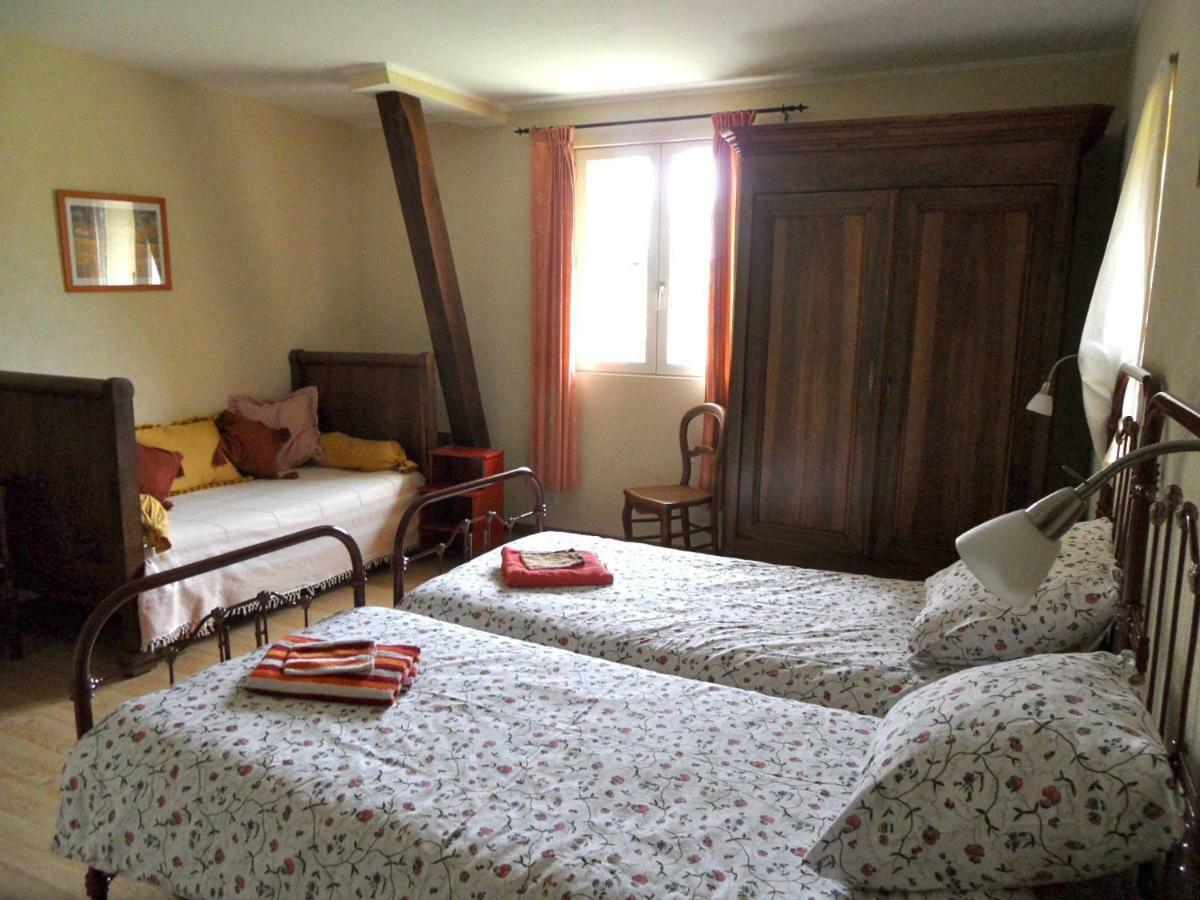 Chambres D'Hotes Domaine Du Bourg Gannay-sur-Loire Екстериор снимка